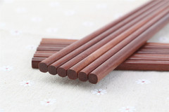 Многоразовые деревянные палочки для еды 10 пар.