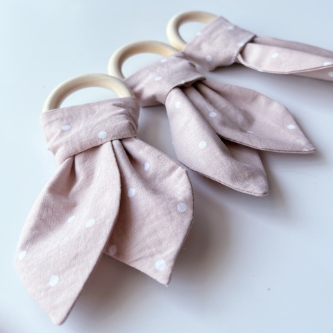 Грызунок шуршащие ушки «Горошки на бежевом»