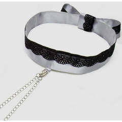 Атласный ошейник с зажимами для сосков Shades-of-Grey Play Nice