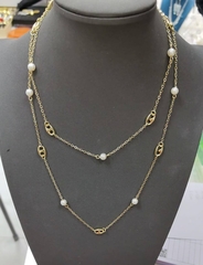 83165 - Колье DOLLY с овальными подвесками и жемчугом в стилистике HERMES