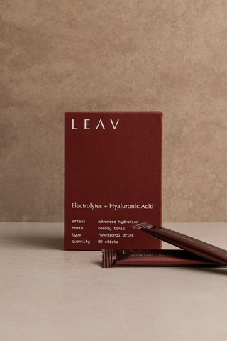 Напиток с электролитами и гиалуроновой кислотой ELECTROLYTES Cherry, 20 стика