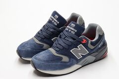 Кроссовки нат. замша (37-41)р. / шт. 483-10