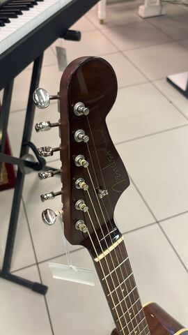 FENDER MALIBU PLAYER SUNBURST WN