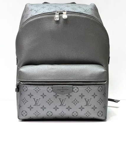 Рюкзак Louis Vuitton Discovery PM серый