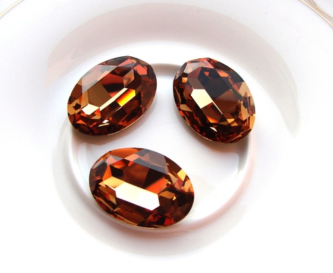 Овал 30*20 мм Light Colorado Topaz. Swarovski 4127