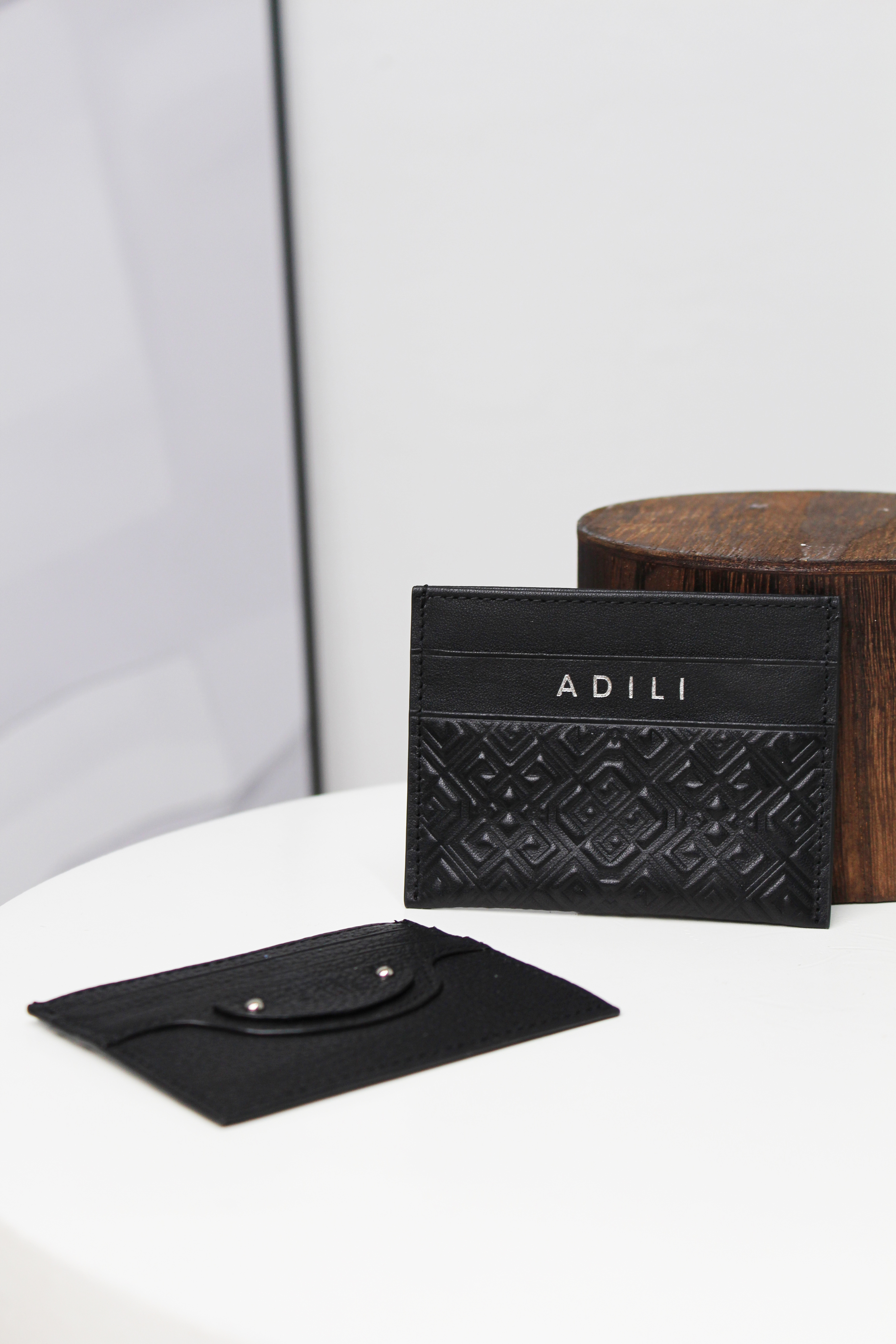 Визитница М 09