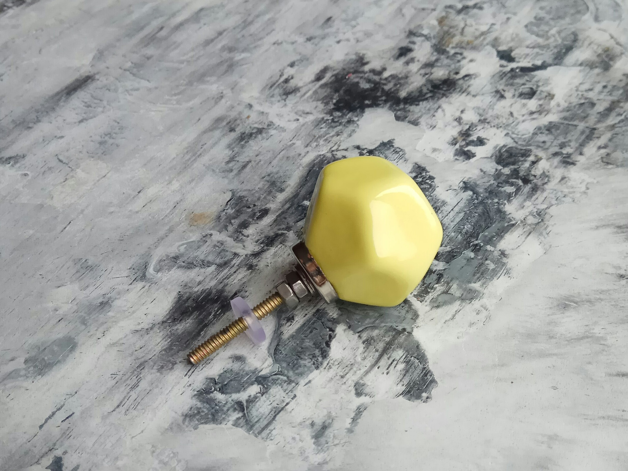 Ручка мебельная керамическая полигональная  - жёлтый, арт.  00001002