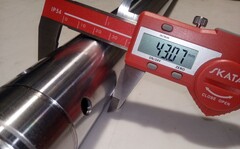 Перо вилки для Yamaha YZF R6 / YZF-R6S 2003-2009, 43мм*585мм