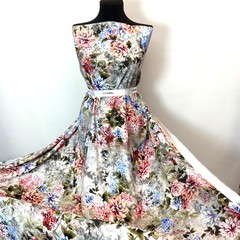 Ткань шелк матовый с эластаном розовые и голубые цветы 1089