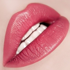 BelorDesign Губная помада Be Color тон 111 амаранте