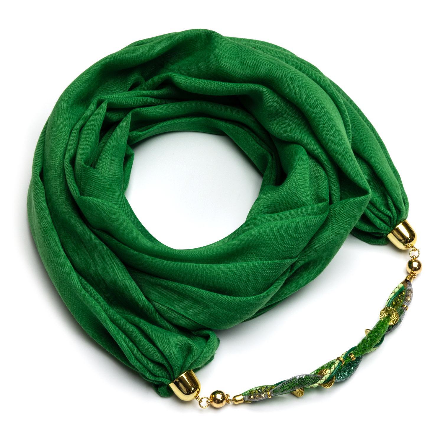 Зеленый шарф снуд с ожерельем