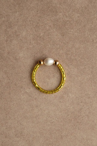 Кольцо из бисера, желтый