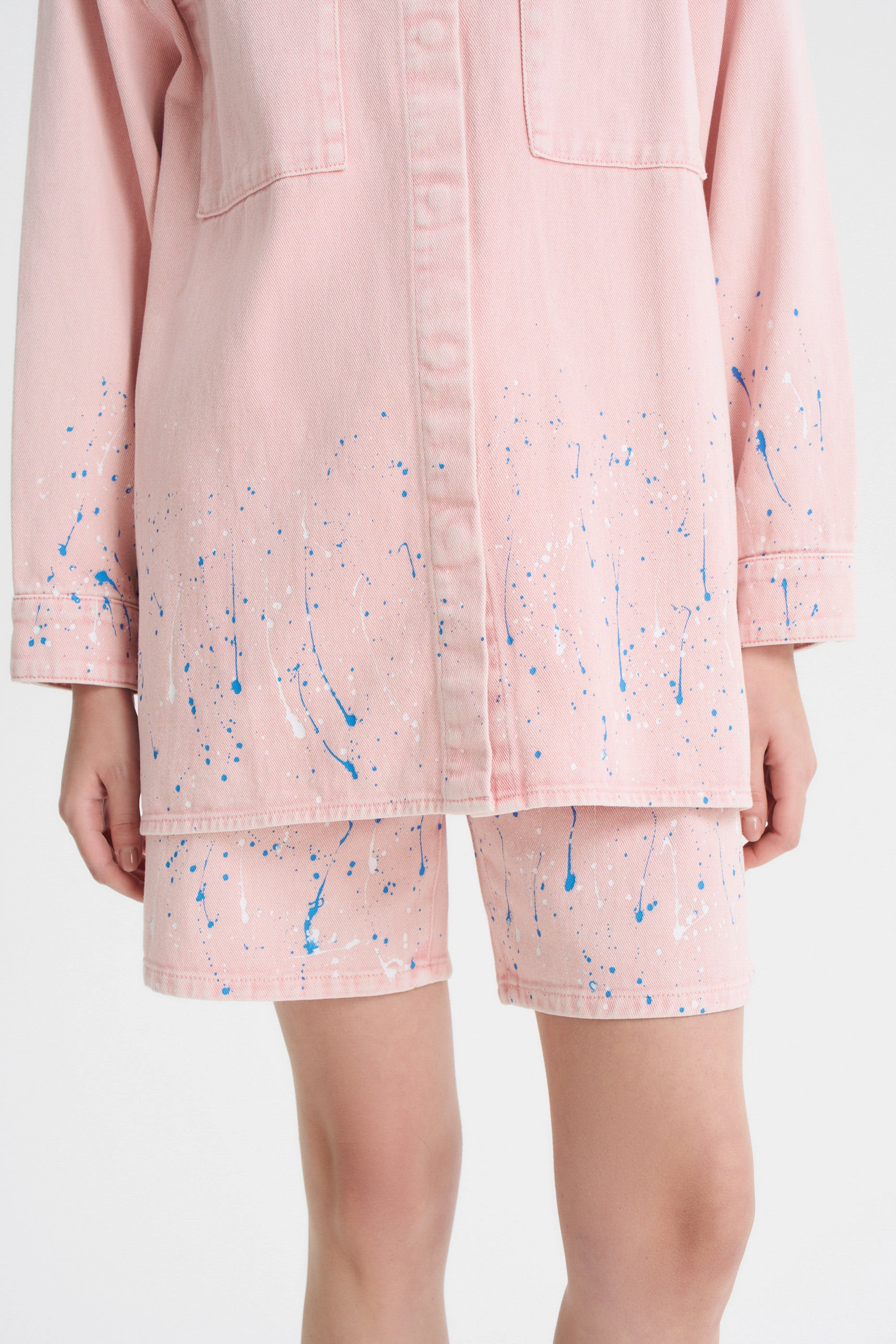 Шорты с принтом разбрызганной краски