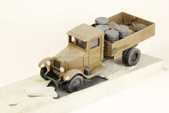 ZIS-5 Road of Life with barrels and boxes khaki LOMO-AVM 1:43