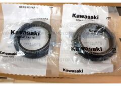 Пыльники передней вилки Kawasaki 92093-1342 920931342 KDX KLX250 KX