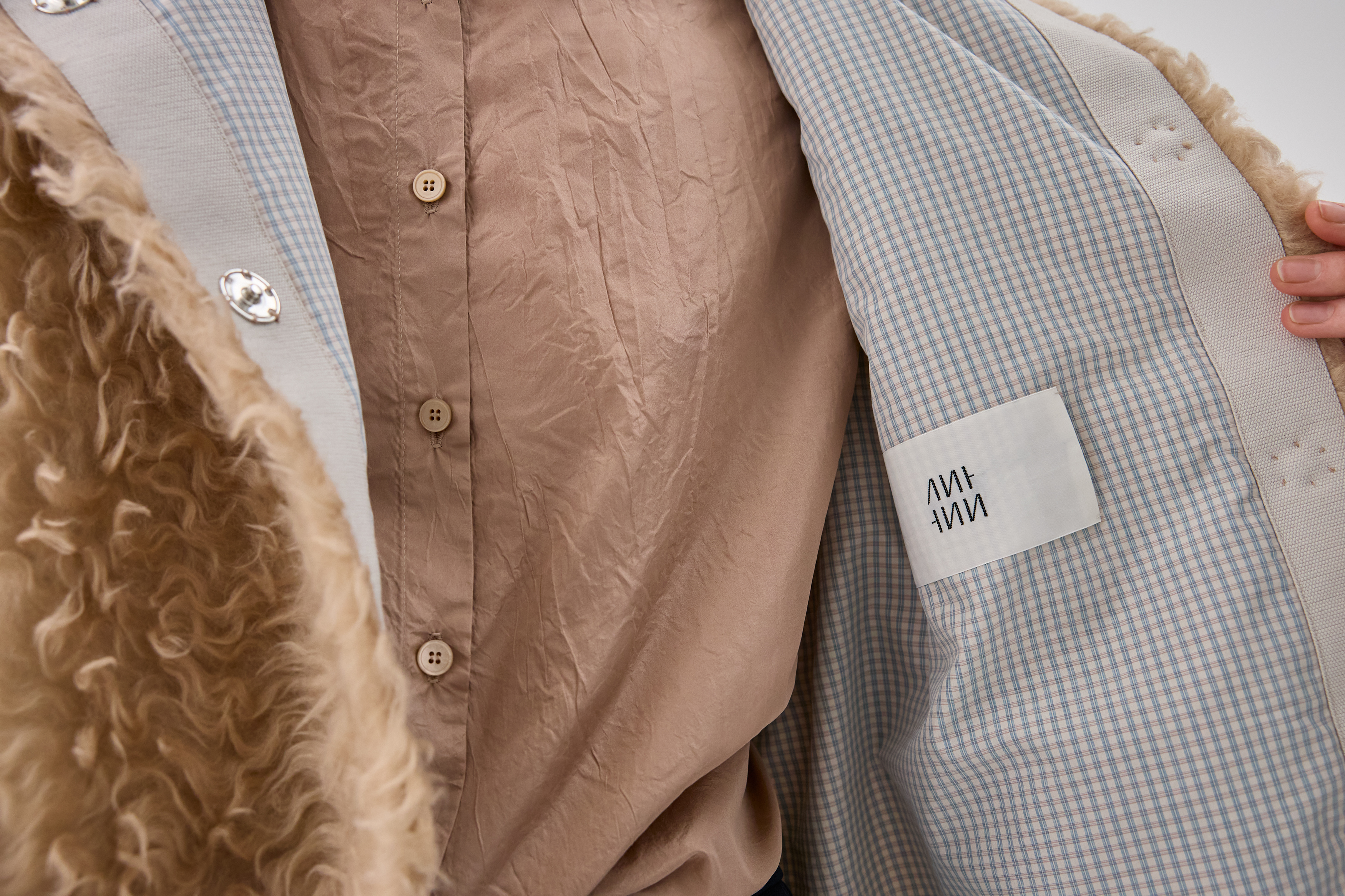 Бомбер Жучка