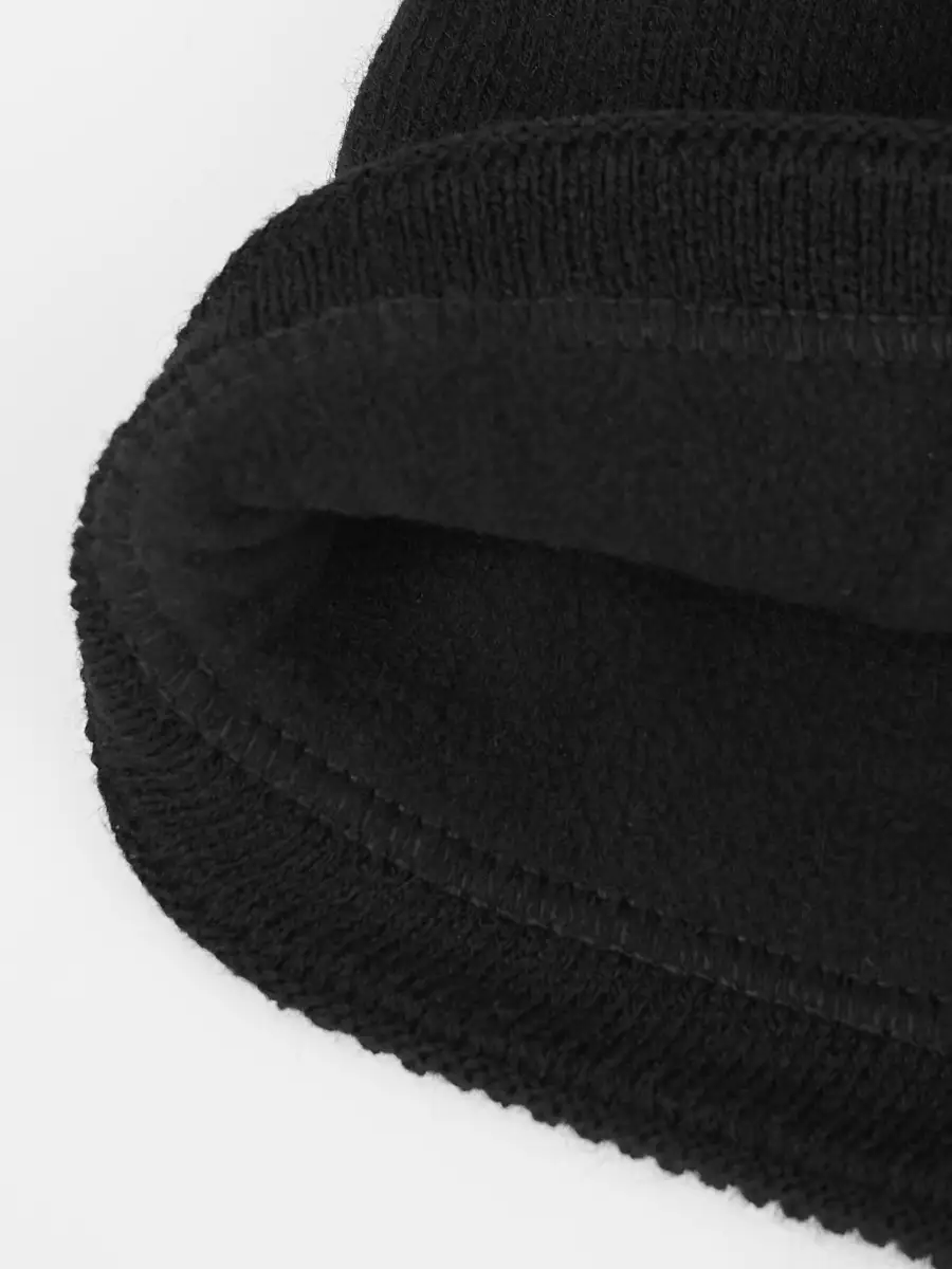 Шапка мужская вязаная