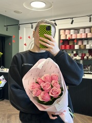 Букет 9 роз в розовом оттенке