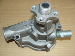 Водяной насос  УАЗ Д20 (УМЗ) н.о.4213