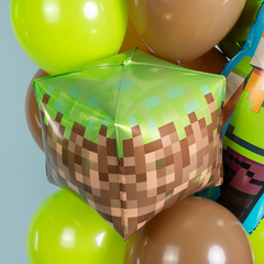 К 22''/56 см, Куб 3D, Пиксели, Зеленый/Коричневый, 1 шт. (в упаковке)