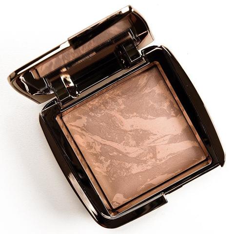 Бронзер Hourglass Ambient Lightning Bronzer Nude Bronze Light