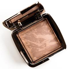 Бронзер Hourglass Ambient Lightning Bronzer Nude Bronze Light