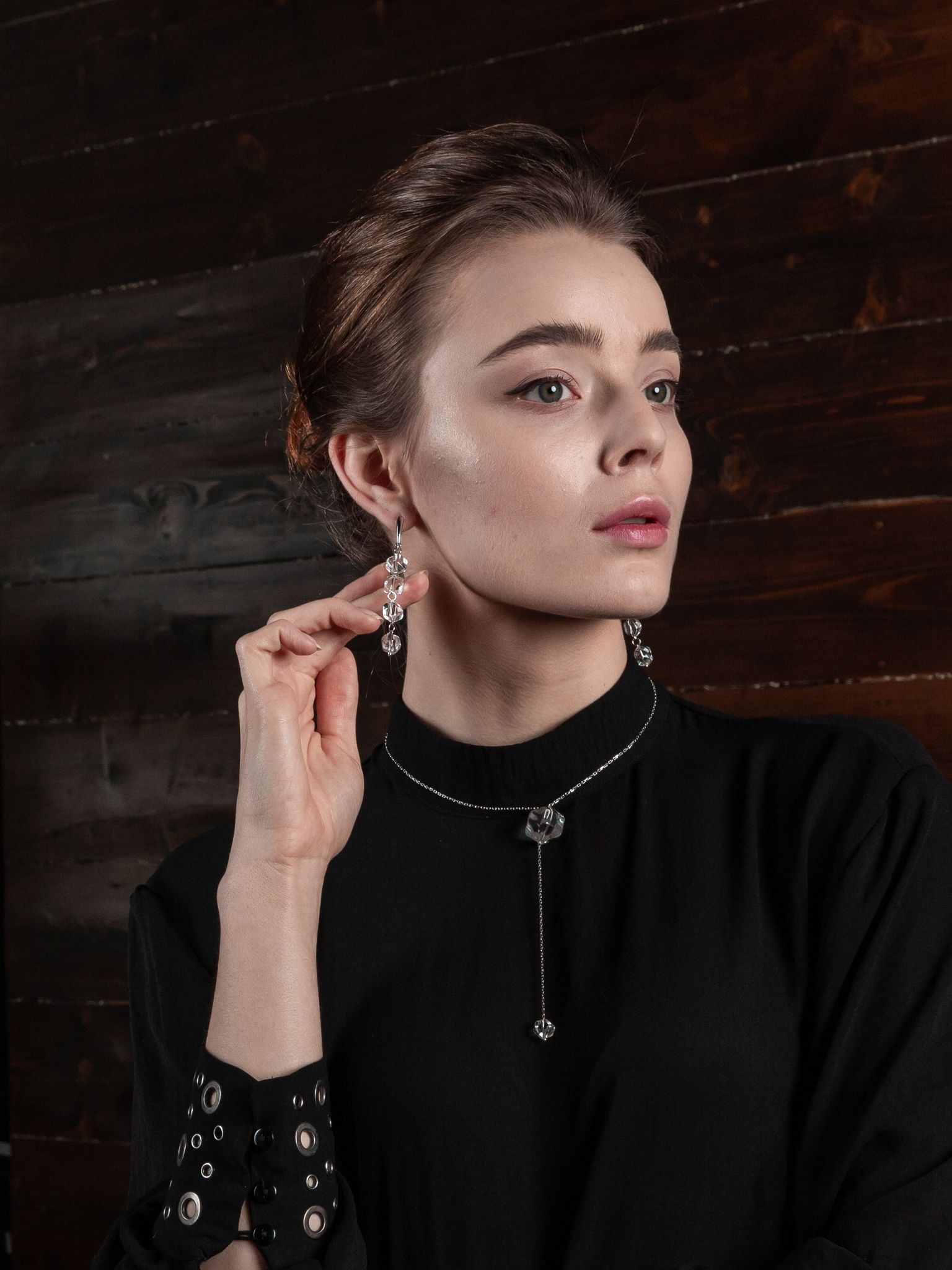 Серьги из горного хрусталя