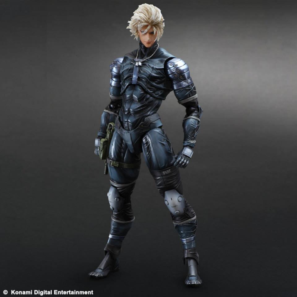 Metal Gear Solid 2 Play Arts Kai - Raiden