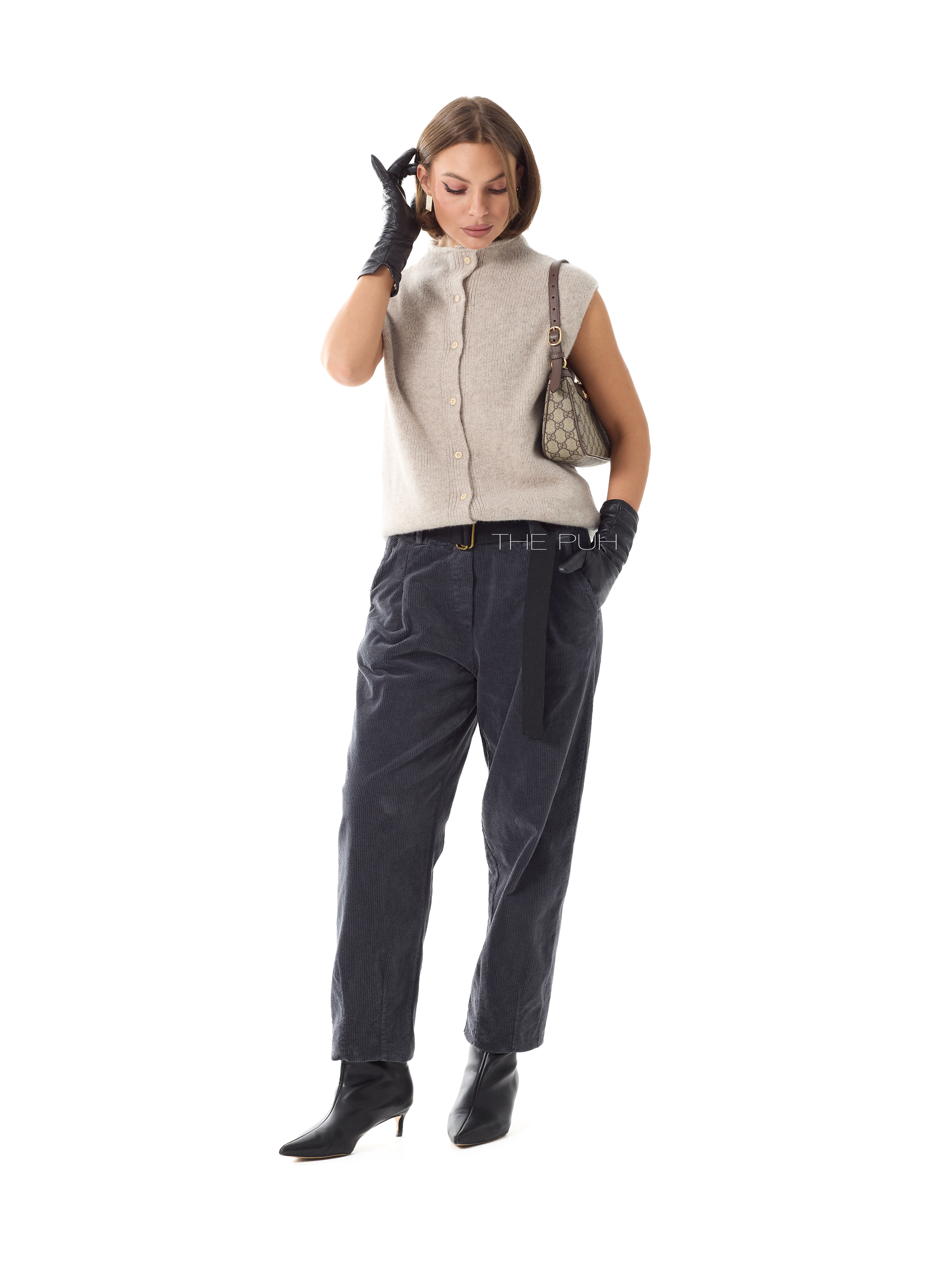 Темно-серые вельветовые брюки