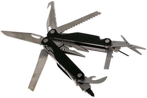 Мультитул Leatherman Charge plus 17 функций, серебристый (832516)