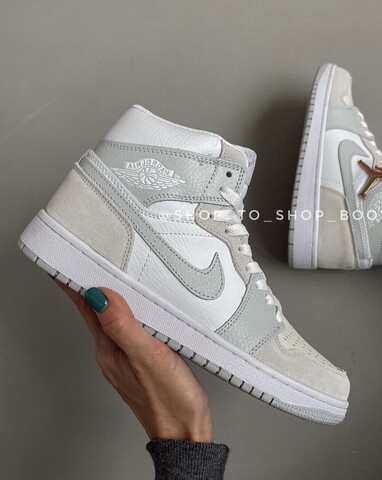 Nike Air Jordan 1 Mid