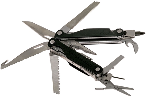 Мультитул Leatherman Charge plus 17 функций, серебристый (832516)