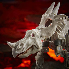 Рактонит Фоссилизер WFC-K15 Дэлюкс 14 см Королевство. Поколение Трансформеров: Война за Кибертрон - ПОВРЕЖДЕНИЕ УПАКОВКИ!