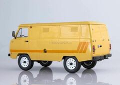 UAZ-3741 van 1:18 Start Scale Models (SSM)