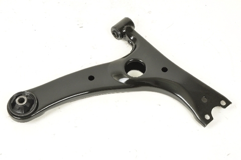 Рычаг подвески SH-05140 (48068-32081) нижний