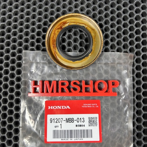 Honda Сальник передней звезды CRF1000 39x72x8 91207-MBB-013 аналог 91207-MBB-003