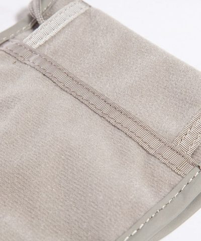 Картинка кошелек нашейный Jack Wolfskin Passport Breast Pouch silver mink - 2