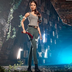 Лара Крофт - Расхитительница Гробниц