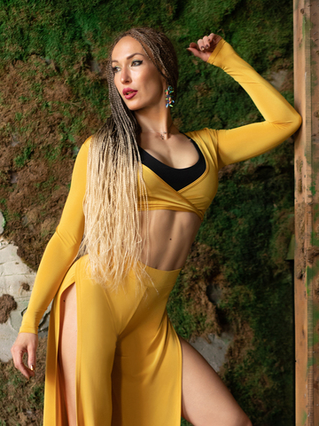 Priya Bolero, Yellow