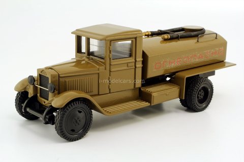 ZIS-5 tank fuel truck (Flammable) brown LOMO-AVM 1:43