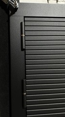 Входная металлическая дверь с зеркалом Brandoors Пиано 075 Зеркало 3D Белый софт (черная фурнитура)