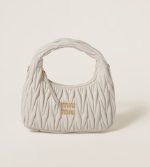 Сумка-хобо Miu Miu Wander matelassé nappa, белый