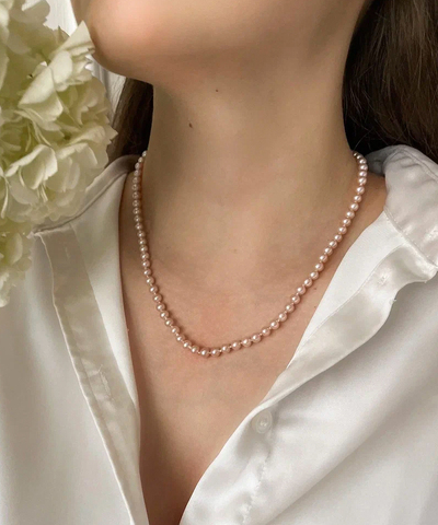 Чокер из жемчуга pink