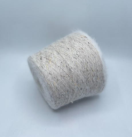 Luxury Selection by Ri.Go (пр.Италия), art-Angora Spiky Tweed, 2/9 450м/100гр.75% Ангора, 5% Вискоза, 20% Полиамид, цвет-Светло-бежевый+твид (122/132), арт-36473