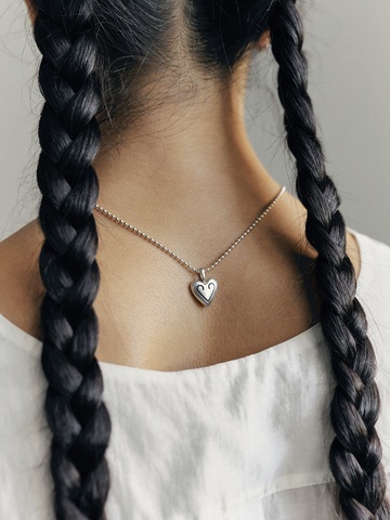 Подвес в форме сердца TAM с традиционным орнаментом