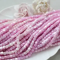 Хрусталь (стекло) граненный, кубик, розовый градиент, 6 мм, 1 нить, К232