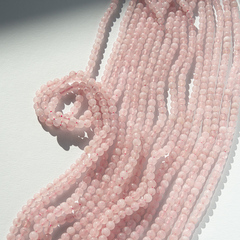 Розовый кварц сатиновый натуральный, 4,4мм, шар