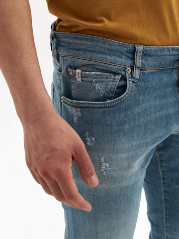 Джинсы The.Nim Standard Dylan Medium Repaired