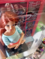 Барби в голубом топе. Безграничные движения - КОРОБКА ПОВРЕЖДЕНА