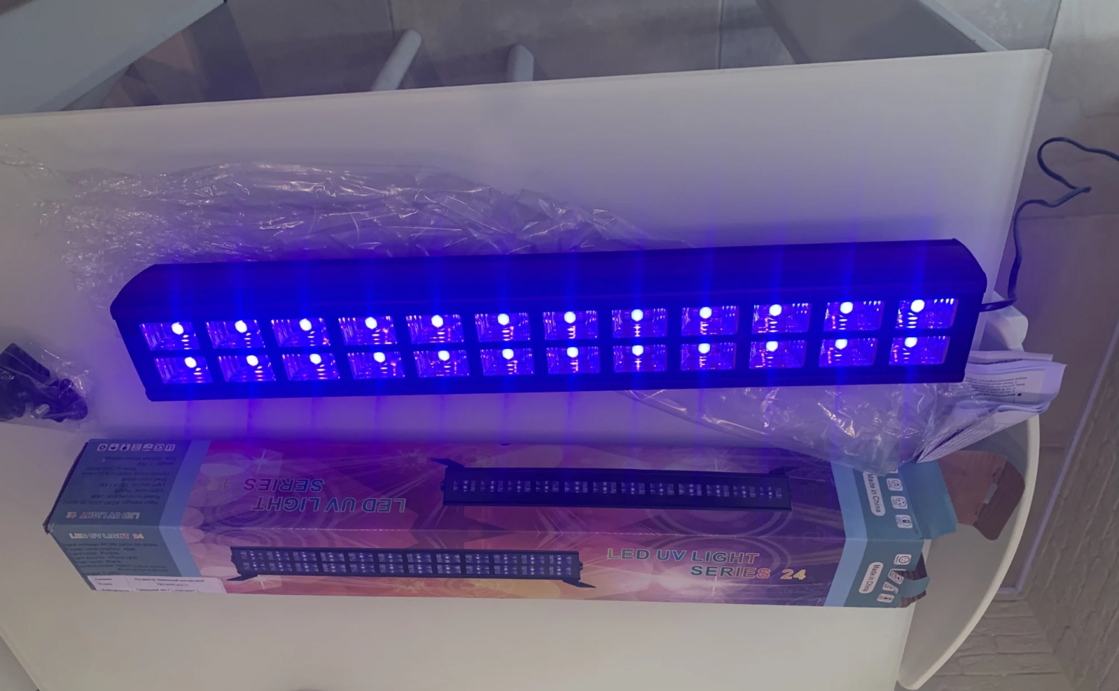 Линейный прожектор ультрафиолетового света PL Led UV 24 - купить по  выгодной цене | PARLED.RU